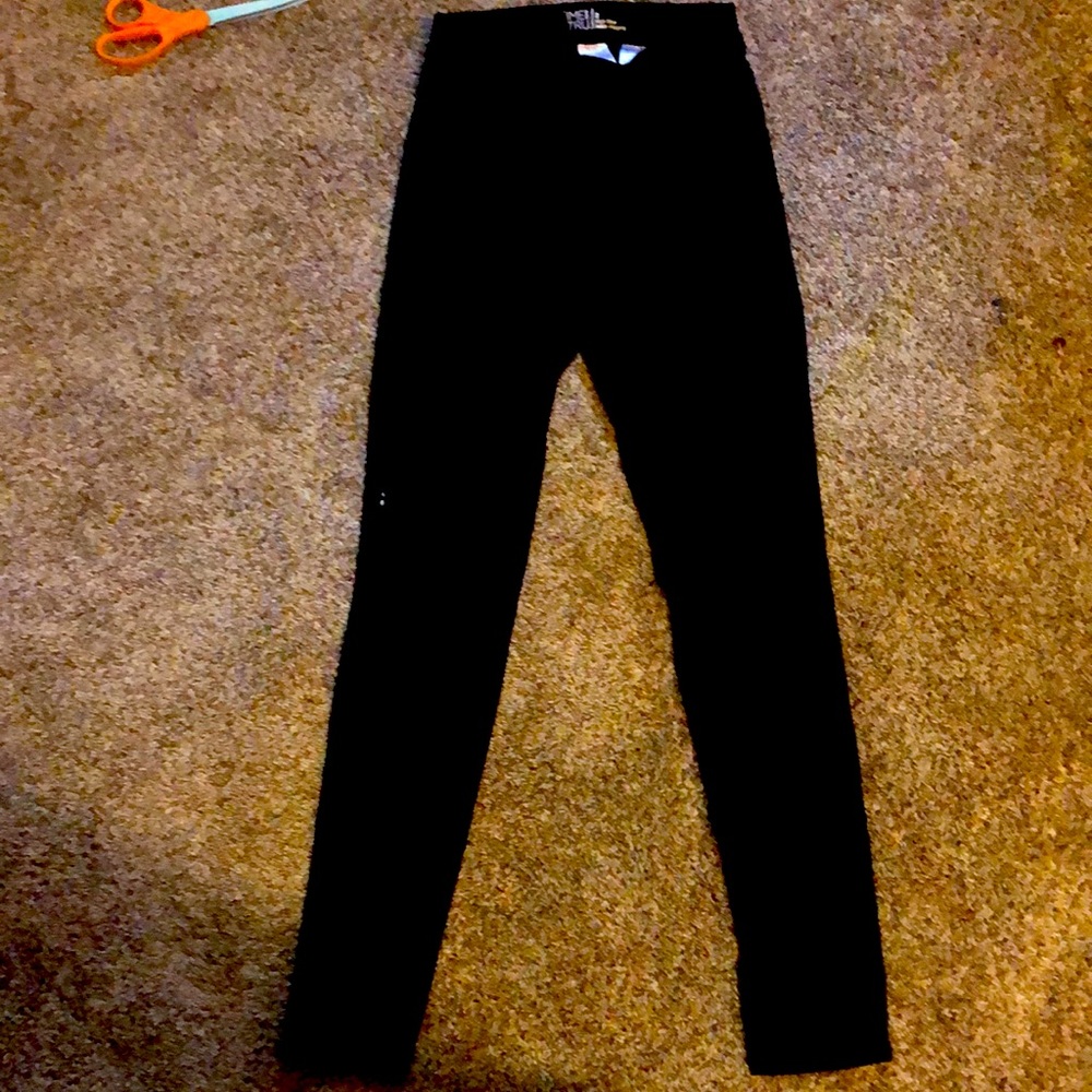 black time and tru jeggings